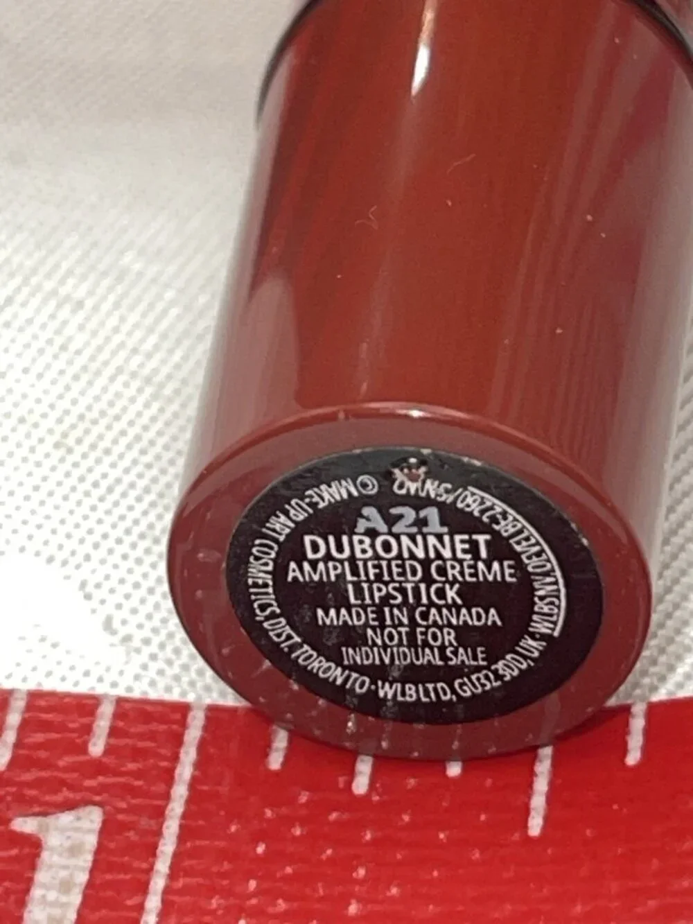 MAC Mini Lipstick Dubonnet Amplified A21 Classic Travel No Box